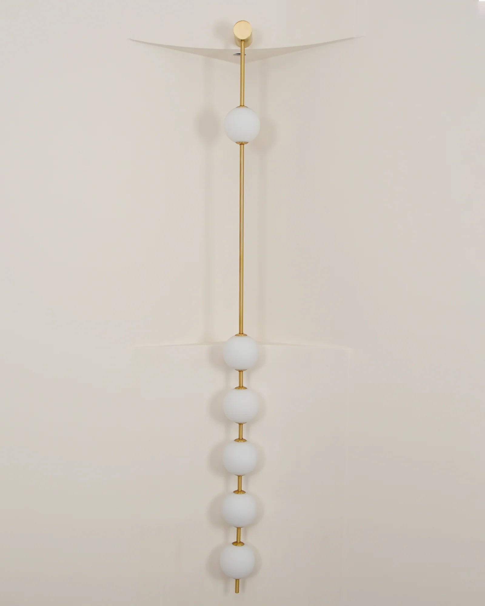 Vertical Balls Wall Lamp - Yiarolight