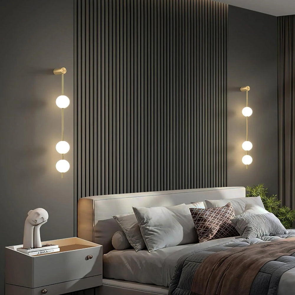 Vertical Balls Wall Lamp - Yiarolight