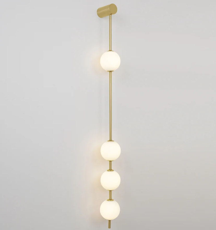 Vertical Balls Wall Lamp - Yiarolight