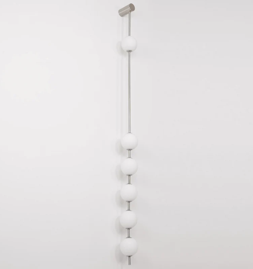 Vertical Balls Wall Lamp - Yiarolight