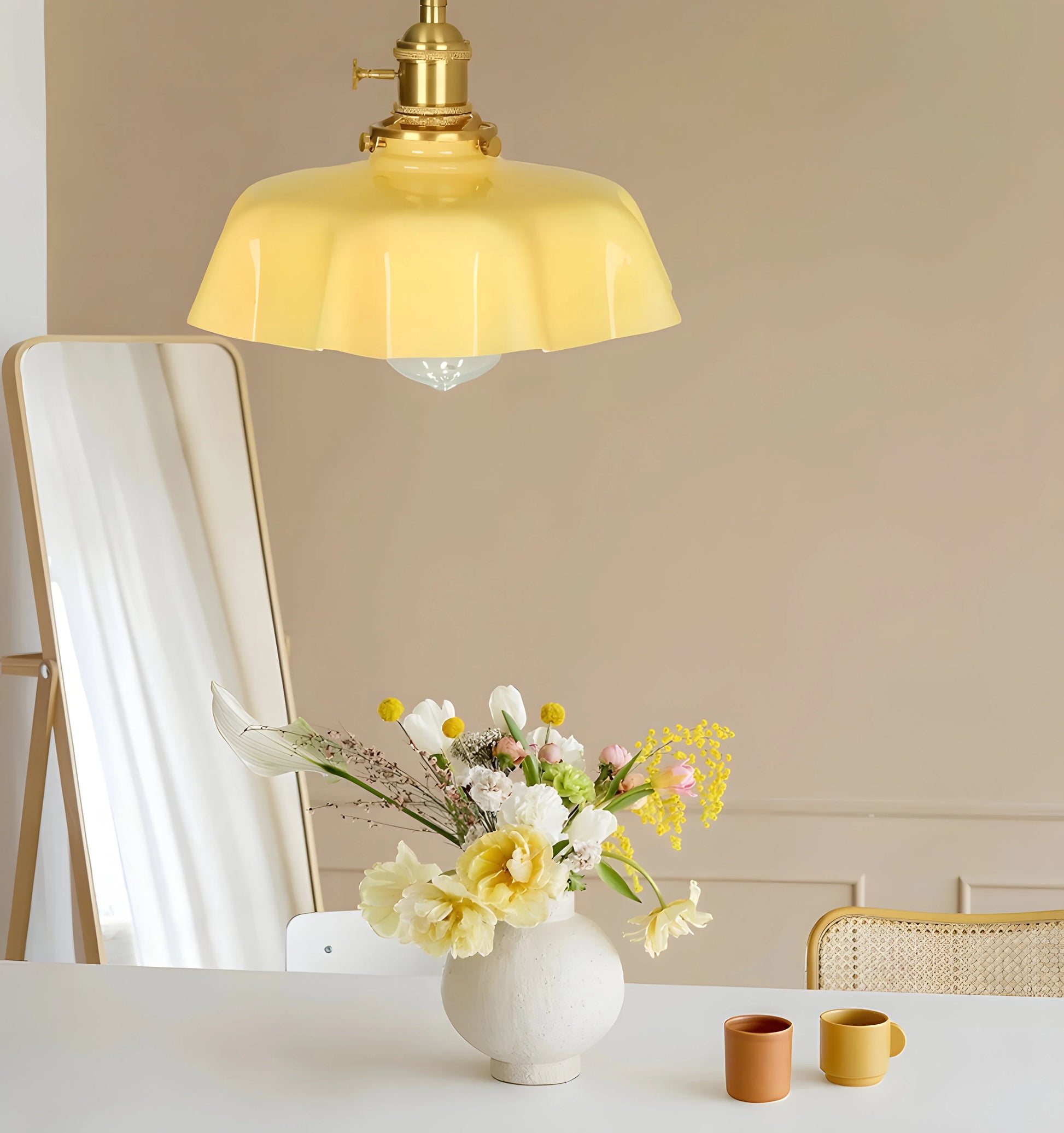 French Flower Pendant Light - Yiarolight