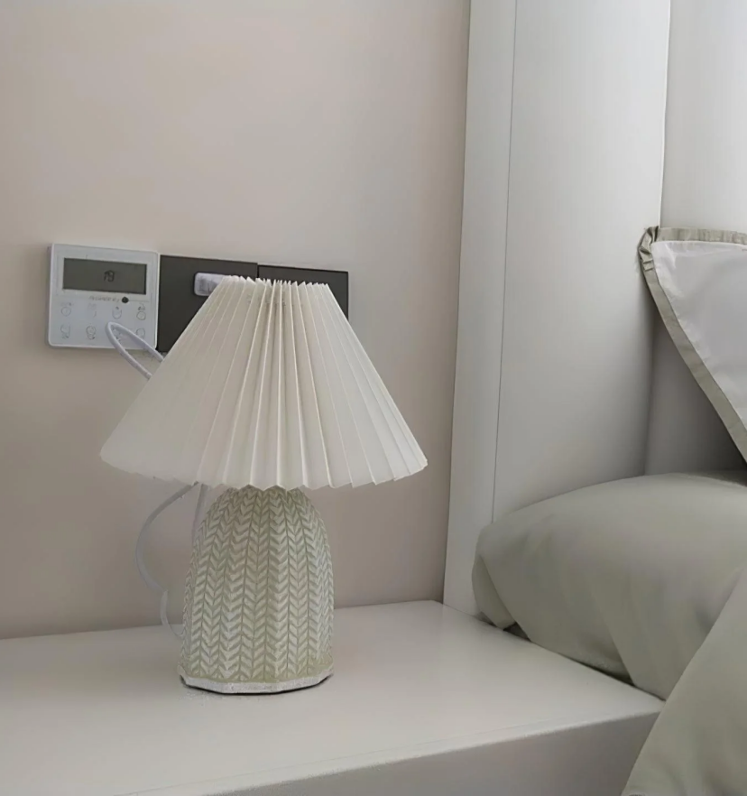 Vintage Pleated Table Lamp - Yiarolight