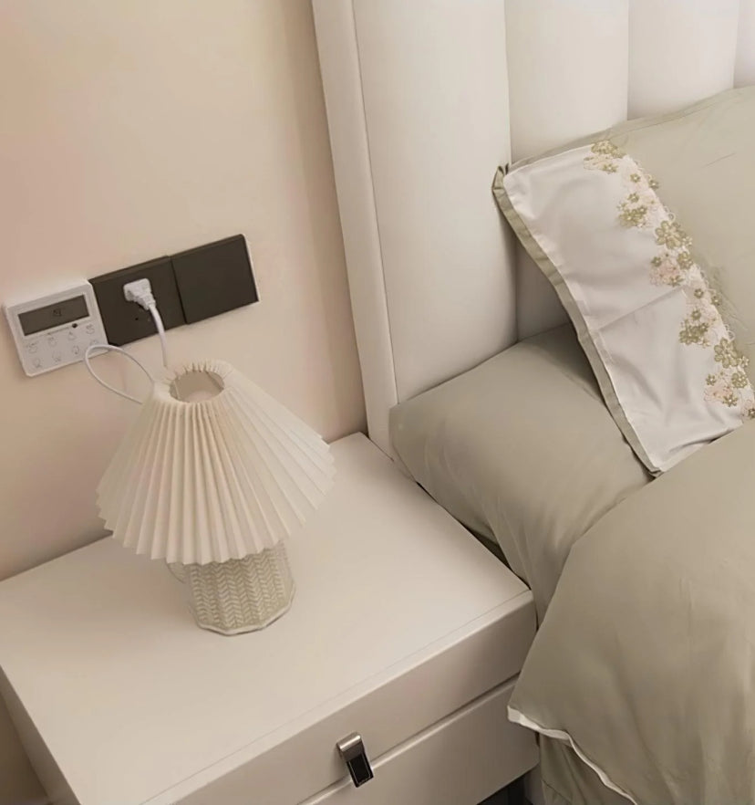 Vintage Pleated Table Lamp - Yiarolight