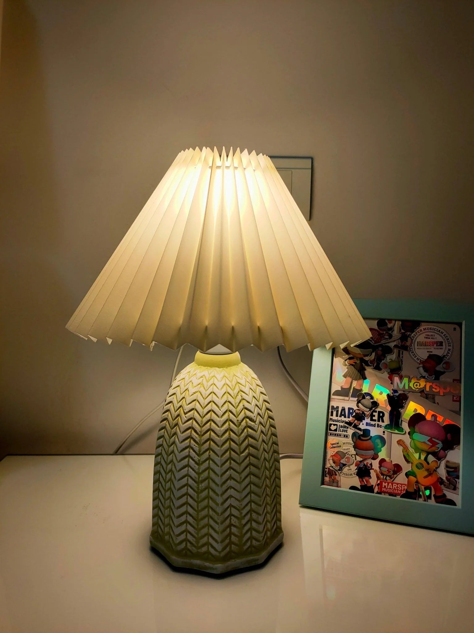 Vintage Pleated Table Lamp - Yiarolight