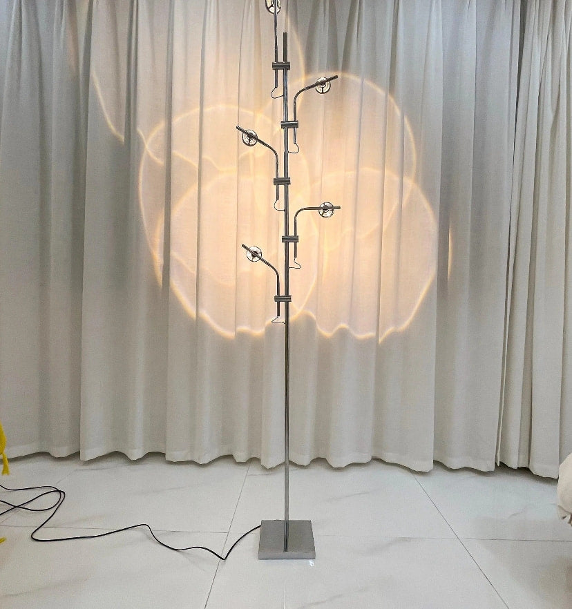 Wa Wa Floor Lamp - Yiarolight