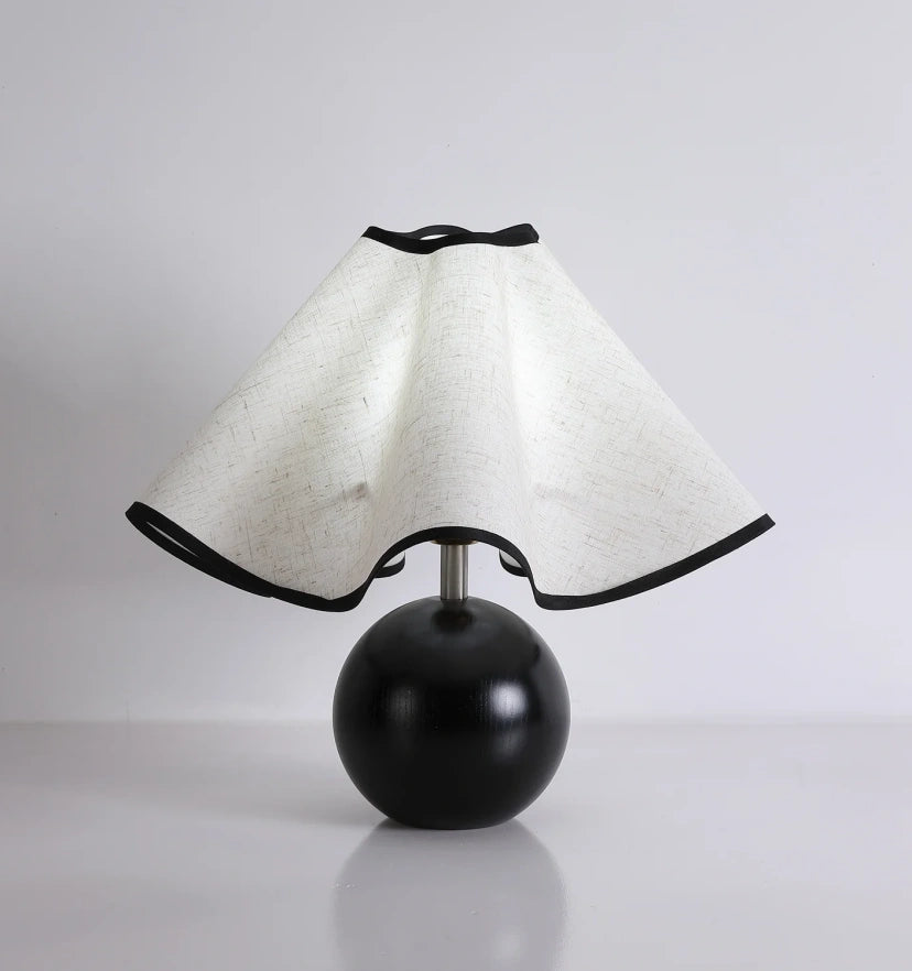 Wavecrest Table Lamp - Yiarolight