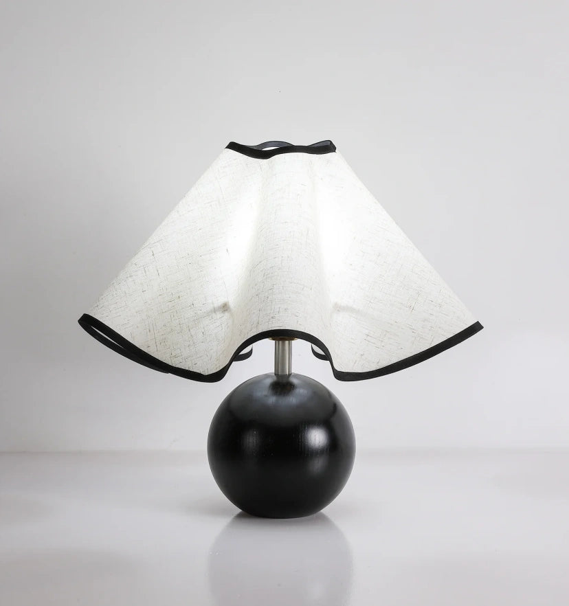 Wavecrest Table Lamp - Yiarolight