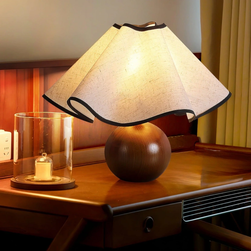 Wavecrest Table Lamp - Yiarolight