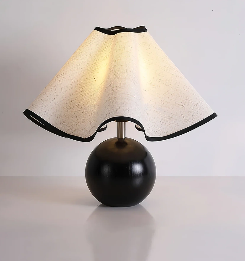 Wavecrest Table Lamp - Yiarolight