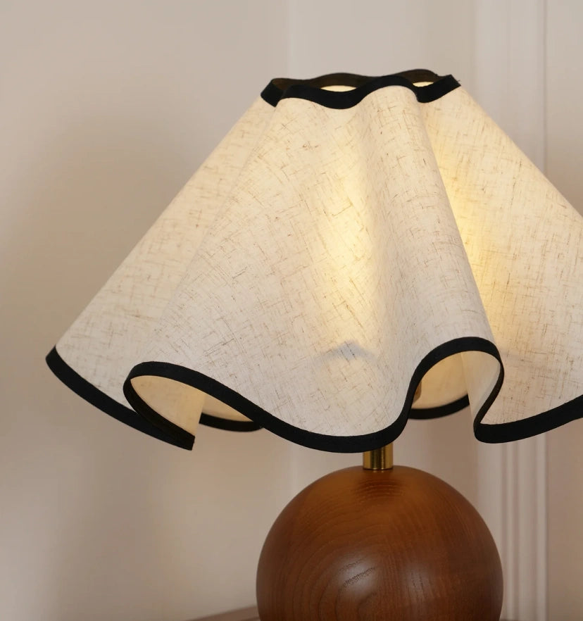 Wavecrest Table Lamp - Yiarolight