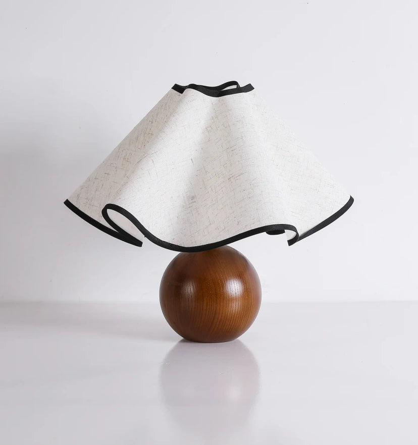 Wavecrest Table Lamp - Yiarolight