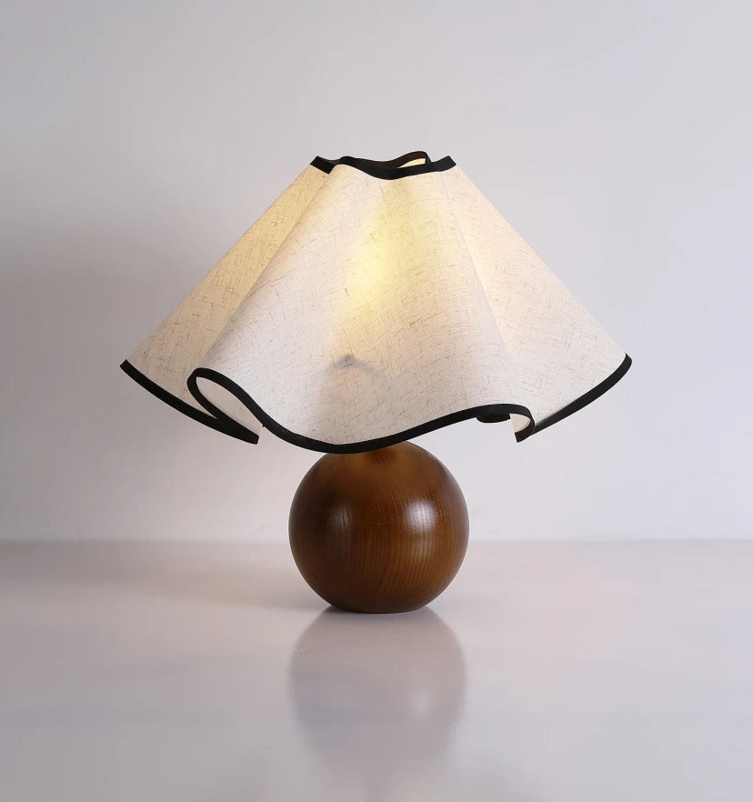 Wavecrest Table Lamp - Yiarolight