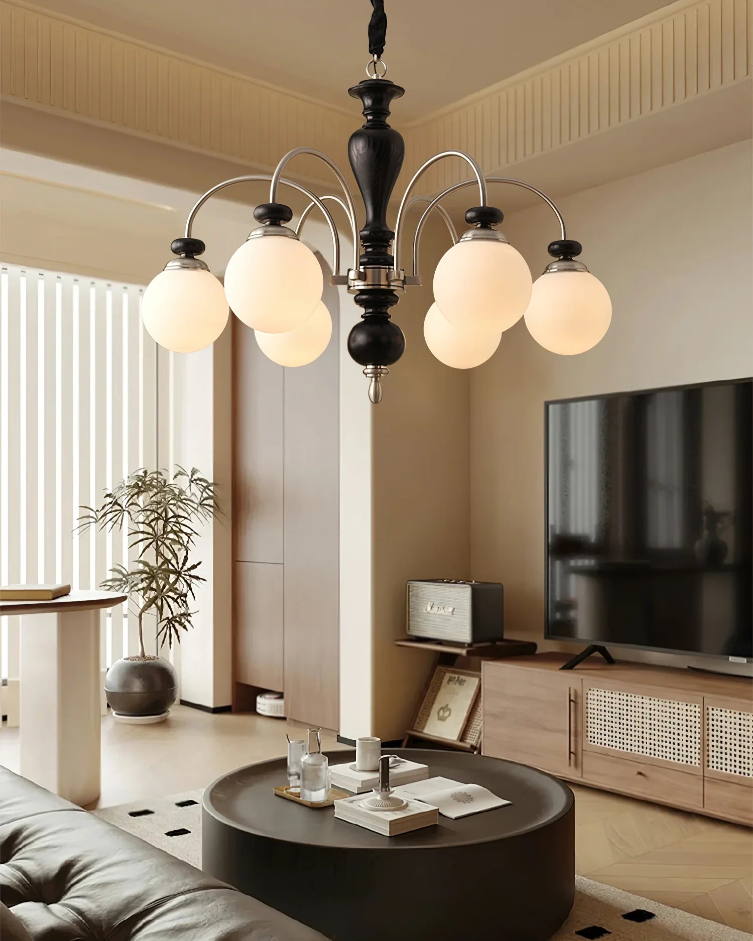 Windsor Classic Chandelier - Yiarolight