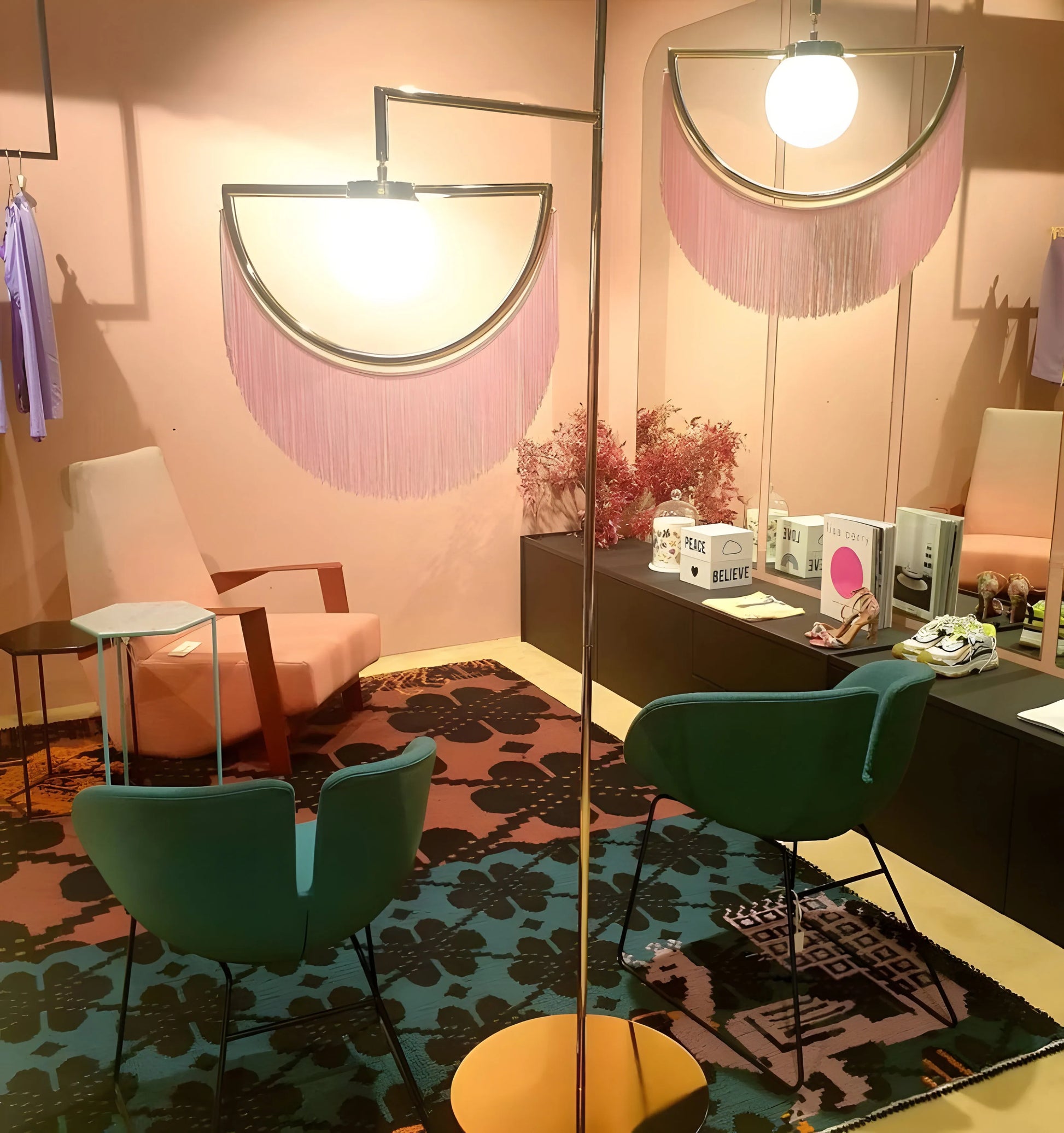 Wink Floor Lamp - Yiarolight