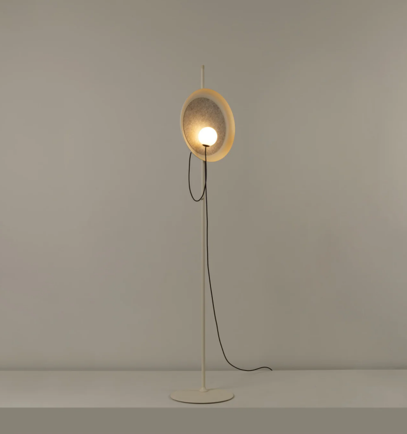 Wire Floor Lamp - Yiarolight