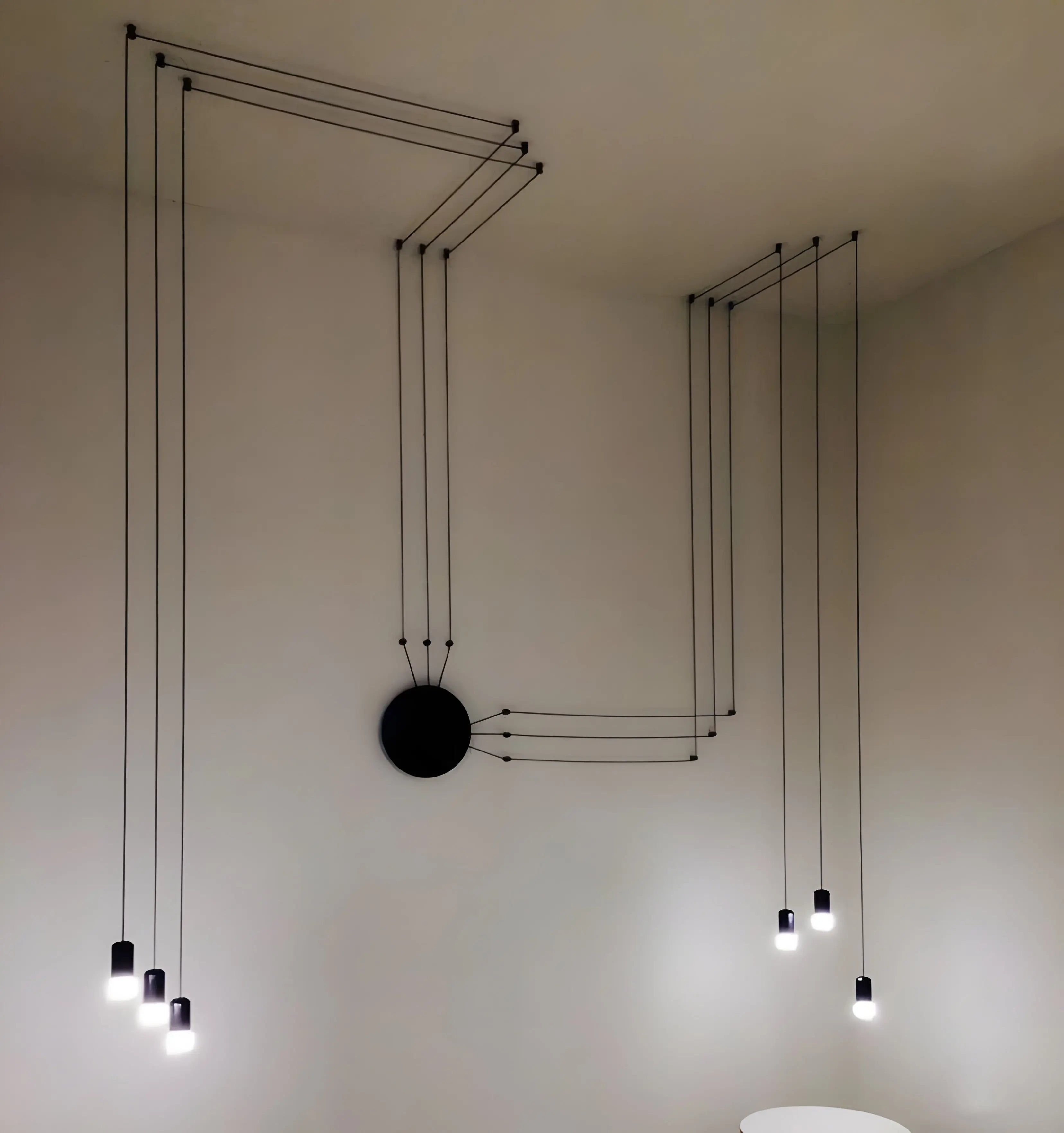 Lines free-form Pendant light - Yiarolight