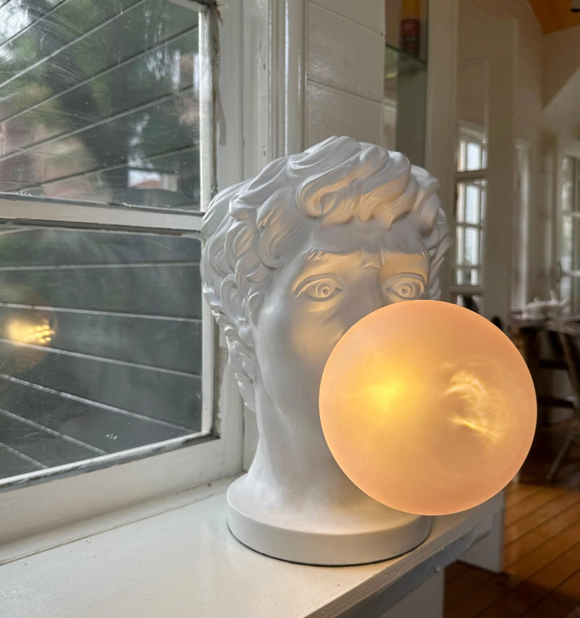 Wonder Table Lamp - Yiarolight