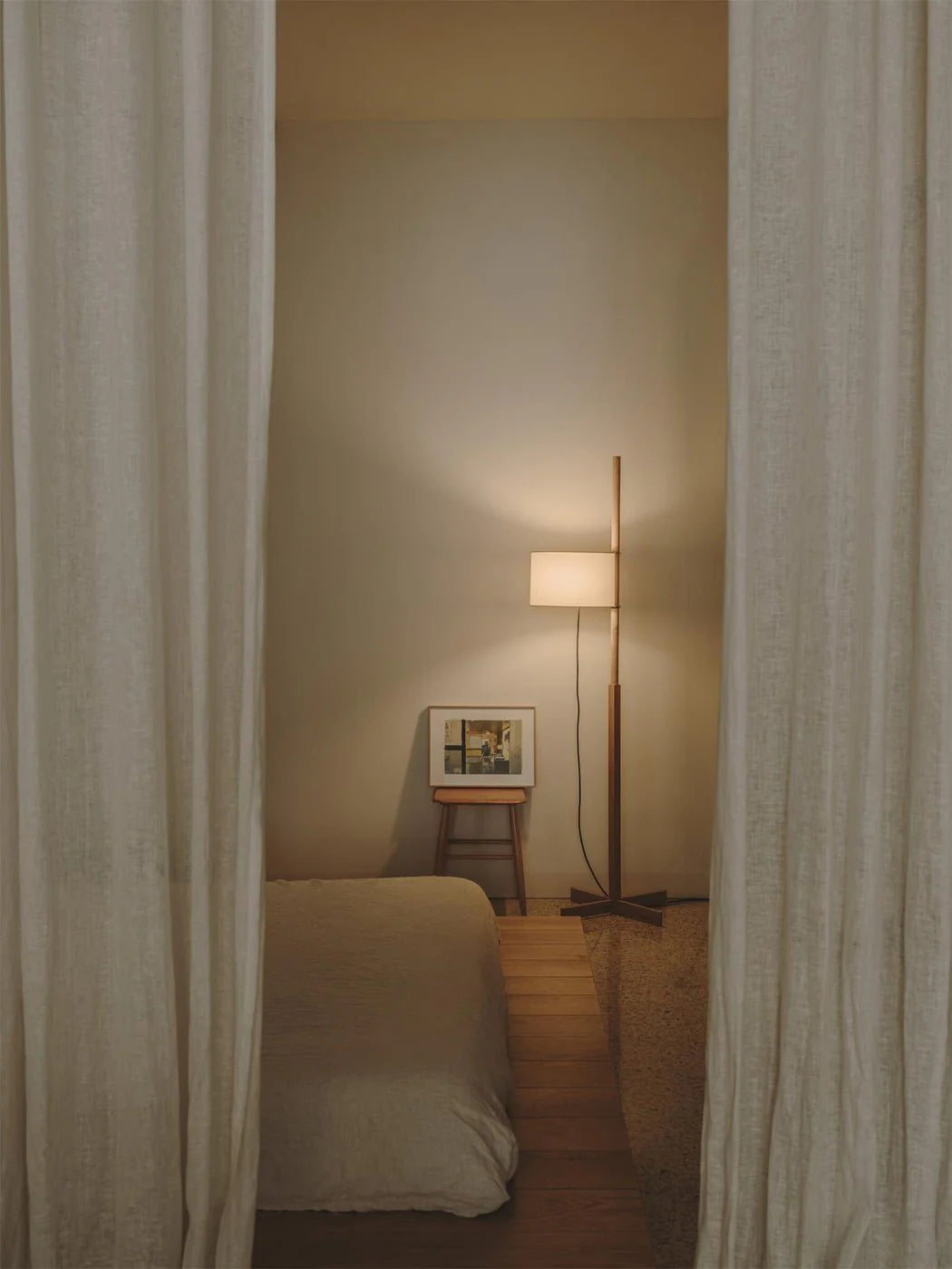 Wood Tmm Floor Lamp - Yiarolight
