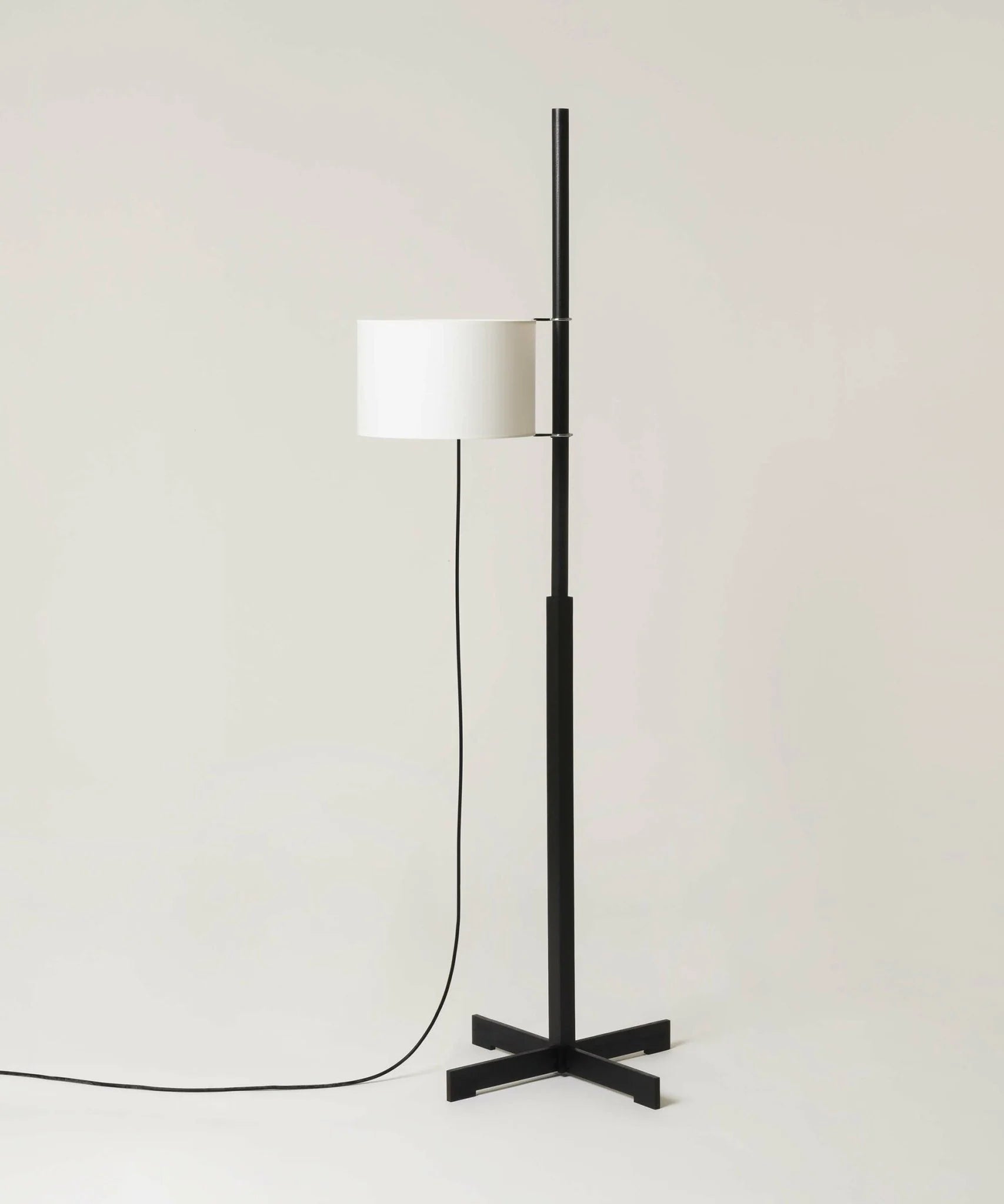 Wood Tmm Floor Lamp - Yiarolight