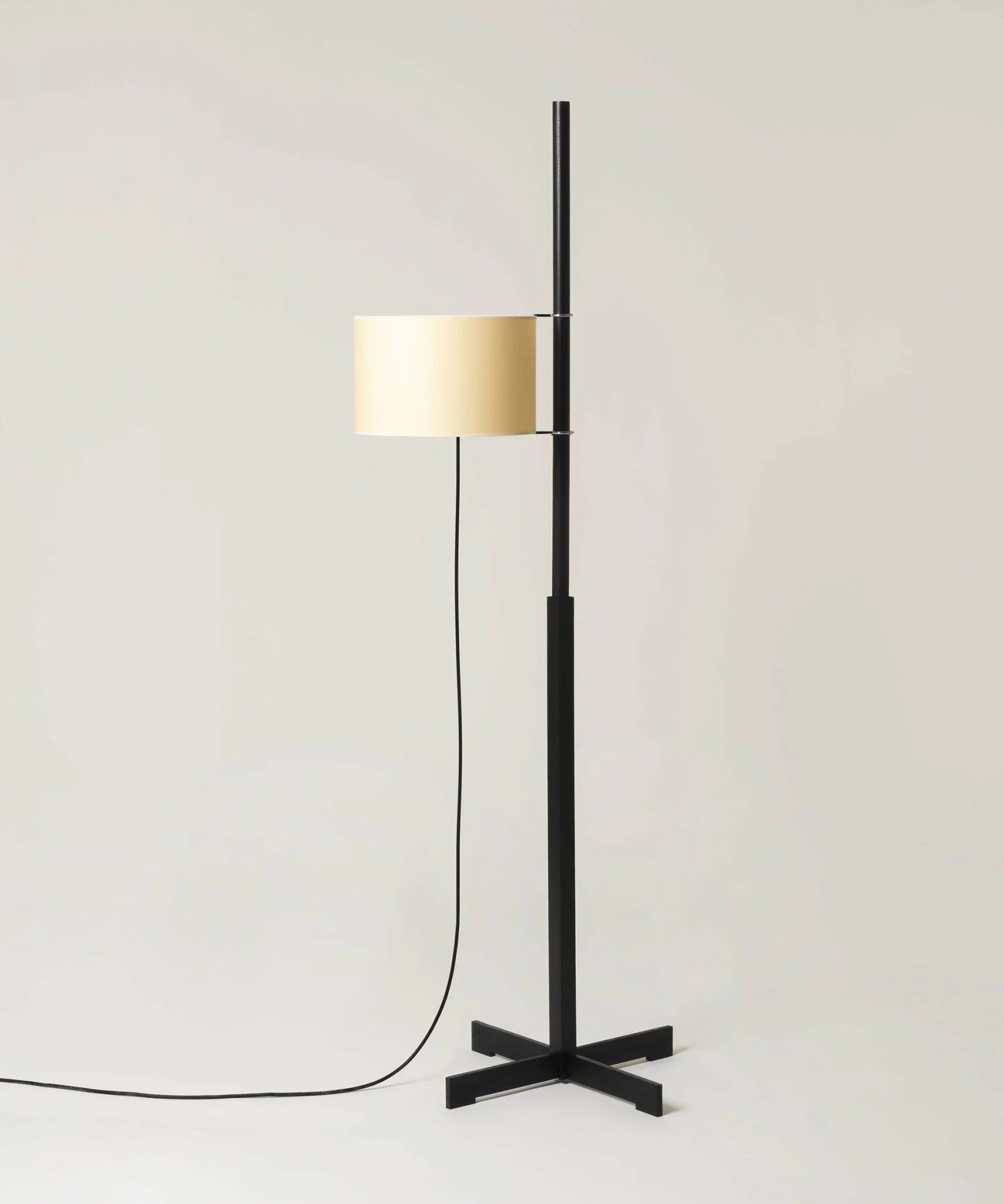 Wood Tmm Floor Lamp - Yiarolight