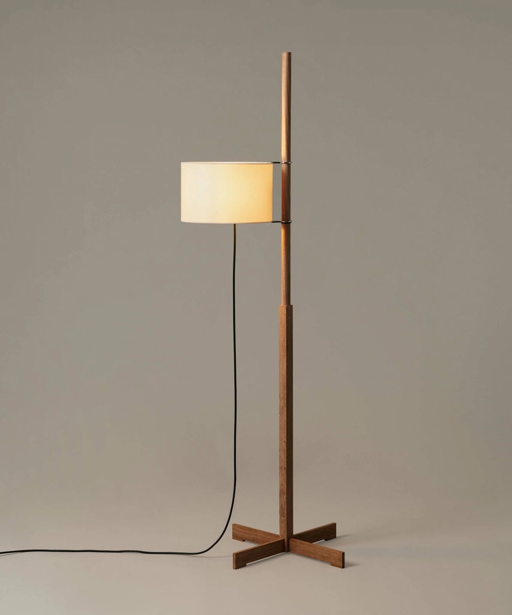 Wood Tmm Floor Lamp - Yiarolight