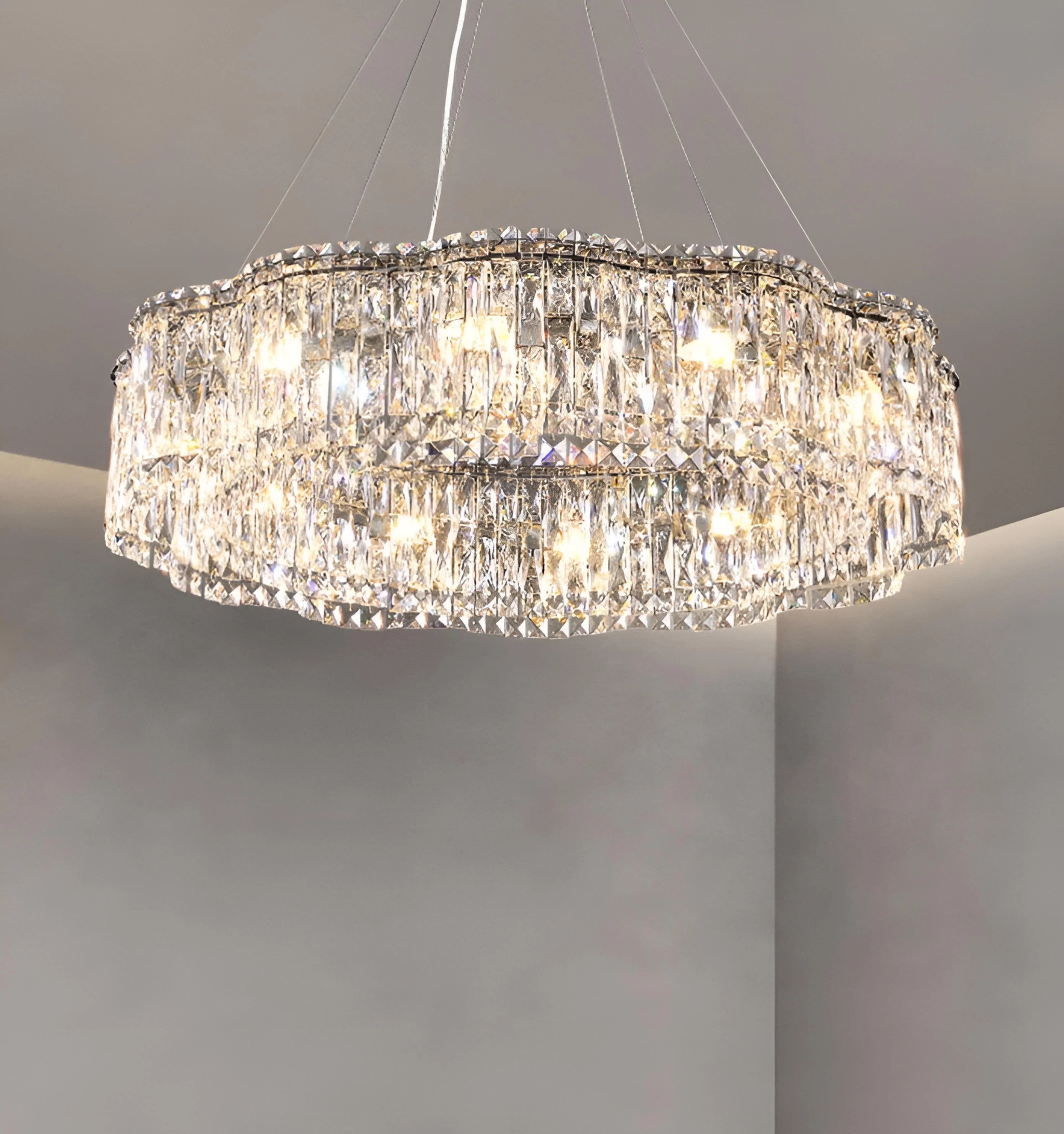 Avery Crystal Chandelier - Auraolight