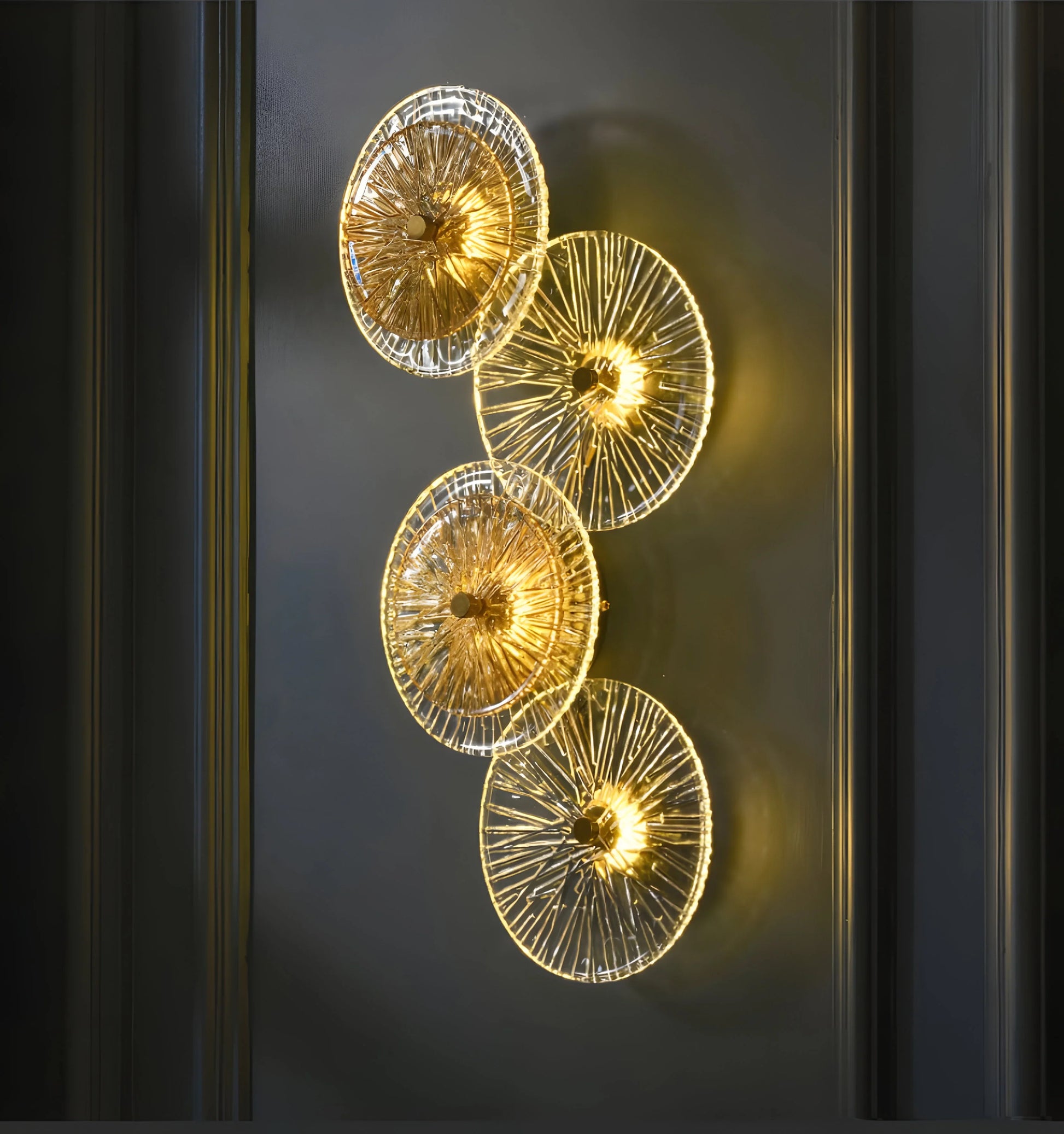 Lotus Leaf Glass Wall Lamp - Yiarolight