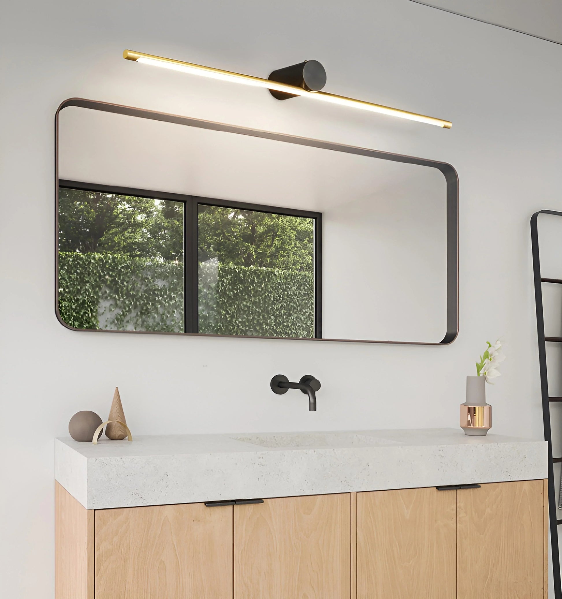 Scandinavian Geometric Vanity Light - Auraolight