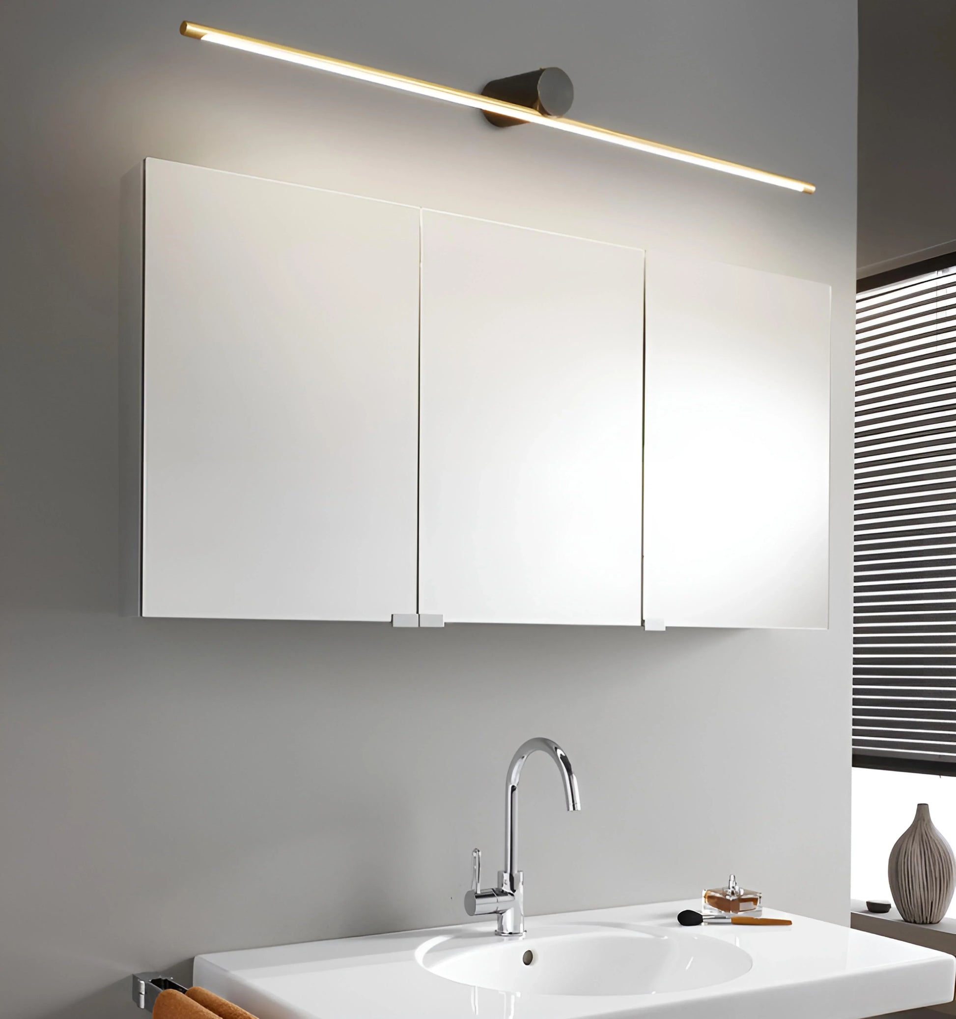 Scandinavian Geometric Vanity Light - Auraolight